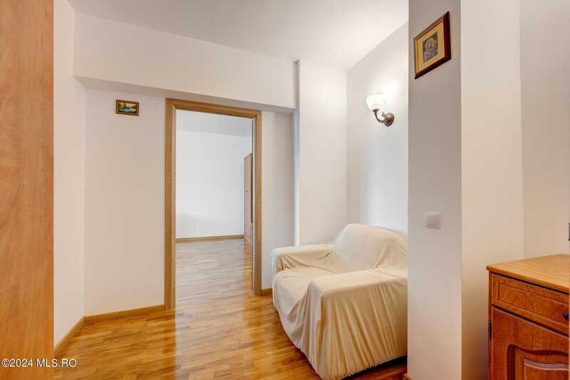 Titan, zona 1 Decembrie,  apartament 2 camere,