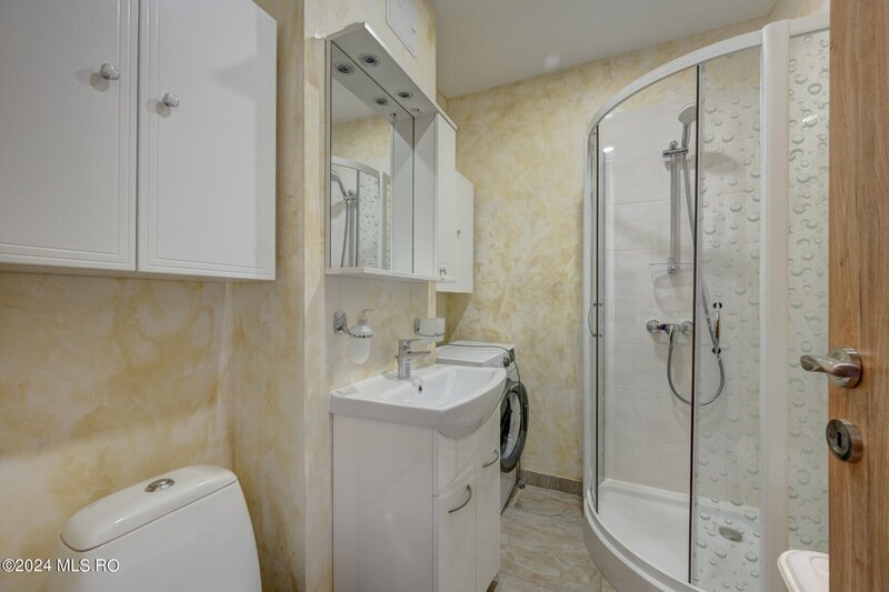 Titan, zona 1 Decembrie,  apartament 2 camere,